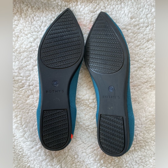 Rothy’s Point in Teal Neon Line Stripe, size 8 - Picture 4 of 4